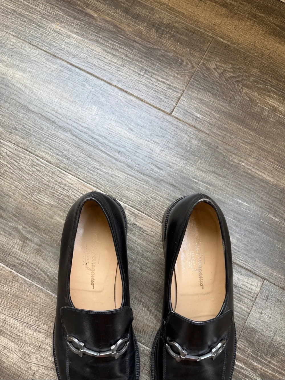 FERRAGAMO MEN'S BLACK LEATHER LOAFER SHOES MSRP $940